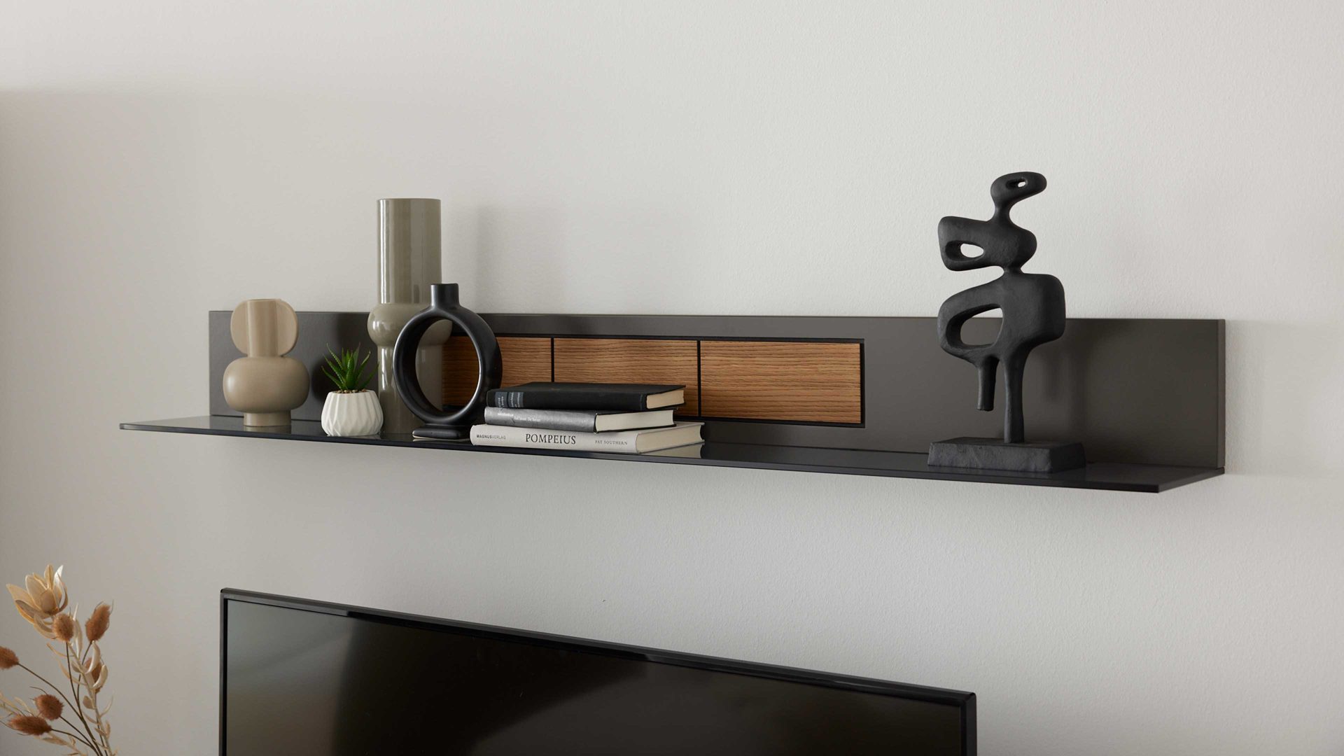 Wandregal Interliving aus Holz in Dunkelgrau Interliving Wohnzimmer Serie 2030 - Wandregal 40 Wolfram Grey & Spaltholz - Länge ca. 150 cm