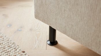 Boxspringbett Interliving aus Stoff in Beige Interliving Boxspringbett Serie 1418 naturfarbener Webstoff Famosa – Liegefläche ca. 180 x 200 cm