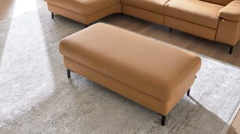 Funktionshocker Interliving aus Stoff in Orange Interliving Sofa Serie 4064 - XXL-Funktionshocker kurkumafarbene Mikrofaser Galero Punto & Fuß W003-01 - ca. 130 x 65 cm
