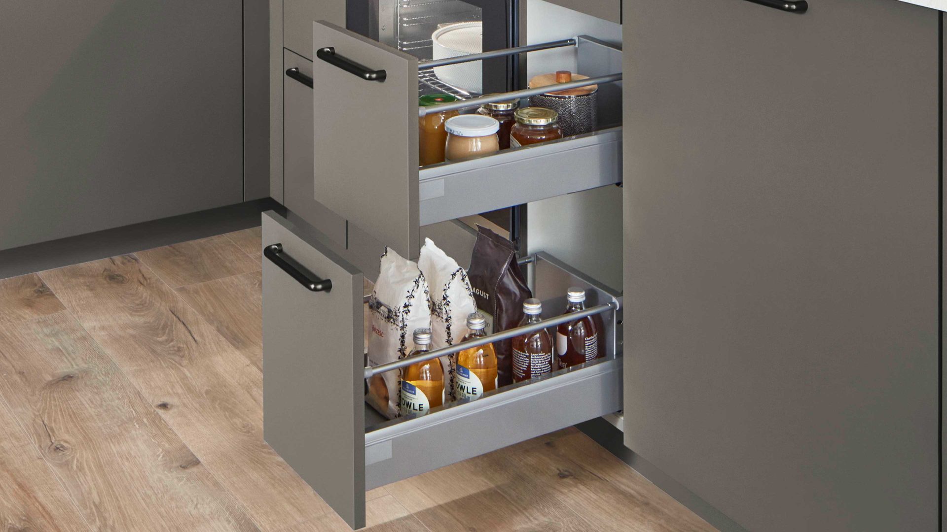 Einbauküche Nobilia® aus Holz in Dunkelgrau nobilia® Einbauküche Laser mit privileg-Elektrogeräten Taupegrau - Stellfläche ca. 245 x 425 cm