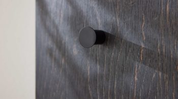 Garderoben-Set Interliving aus Holz in Schwarz Interliving Garderobe Serie 6012 - Garderoben-Set 04 Räuchereiche & graubeiger Mattlack - dreiteilig