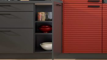 Einbauküche WERT KÜCHE® aus Holz in Schwarz WERT KÜCHE® Nora mit AEG Einbaugeräten Lavaschwarz & Herbstrot - Länge ca. 510 cm