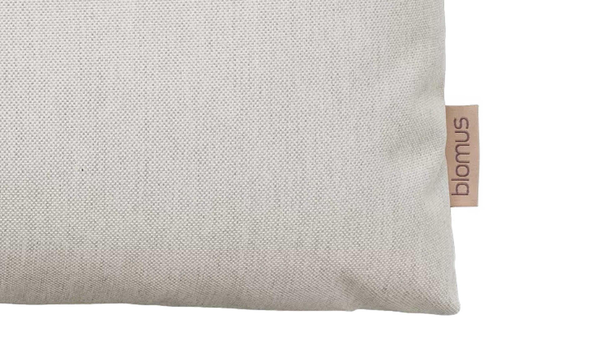 Kissen Blomus aus Kunstfaser in Weiß blomus Outdoor Lounge-Kissen Stay wolkenfarbene Kunstfaser – ca. 70 x 30 cm