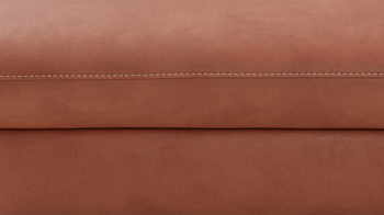 Polsterhocker Steinpol polsteria aus Stoff in Orange Polsterprogramm Relaxa Trend 2.0 - Hocker cognacfarbener Bezug Kevin & Schwarz - ca. 120 x 65 cm