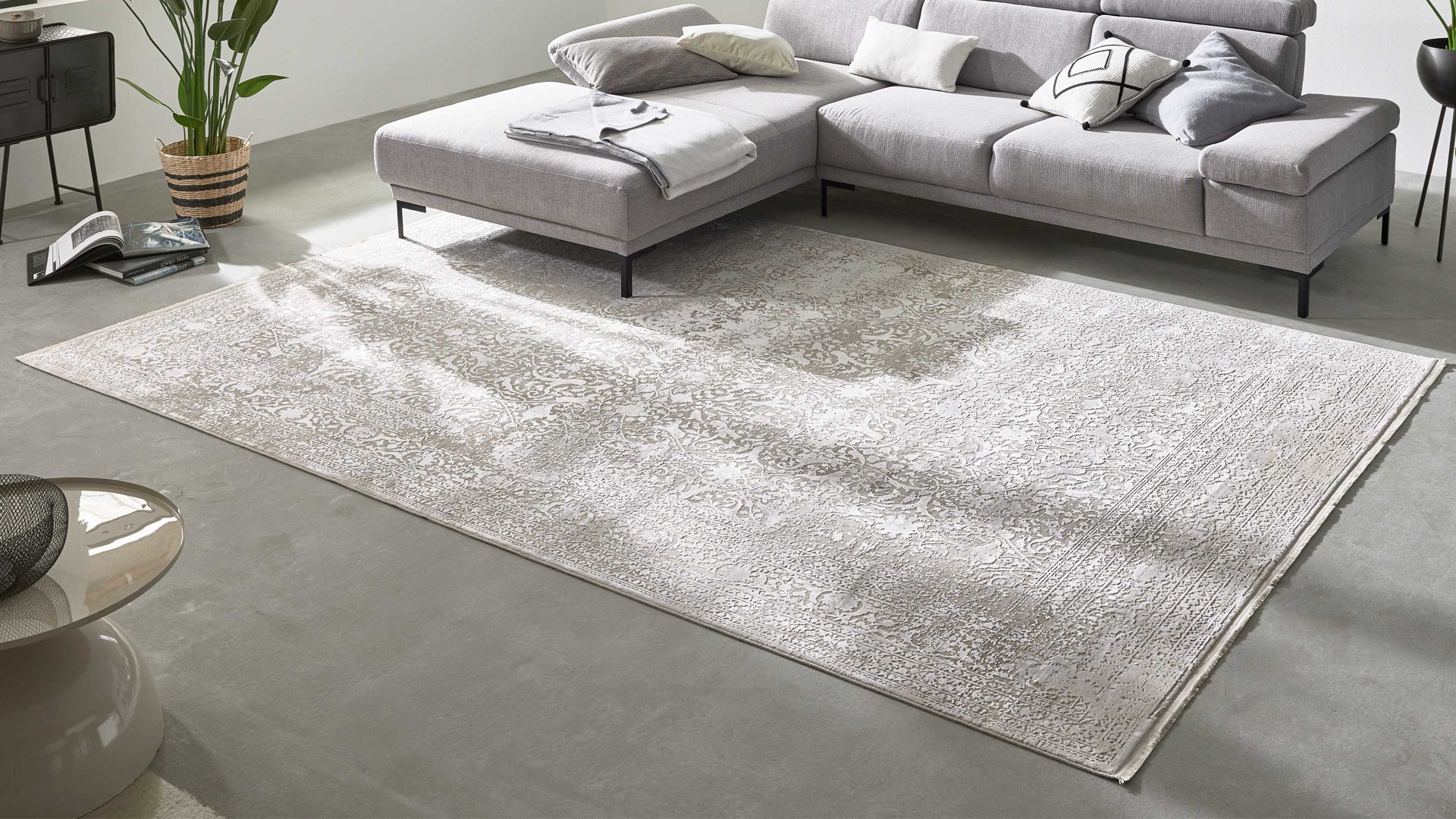 Webteppich Interliving aus Mischgewebe in Hellgrau Interliving Teppich Serie L-8710 Silber – ca. 67 x 130 cm