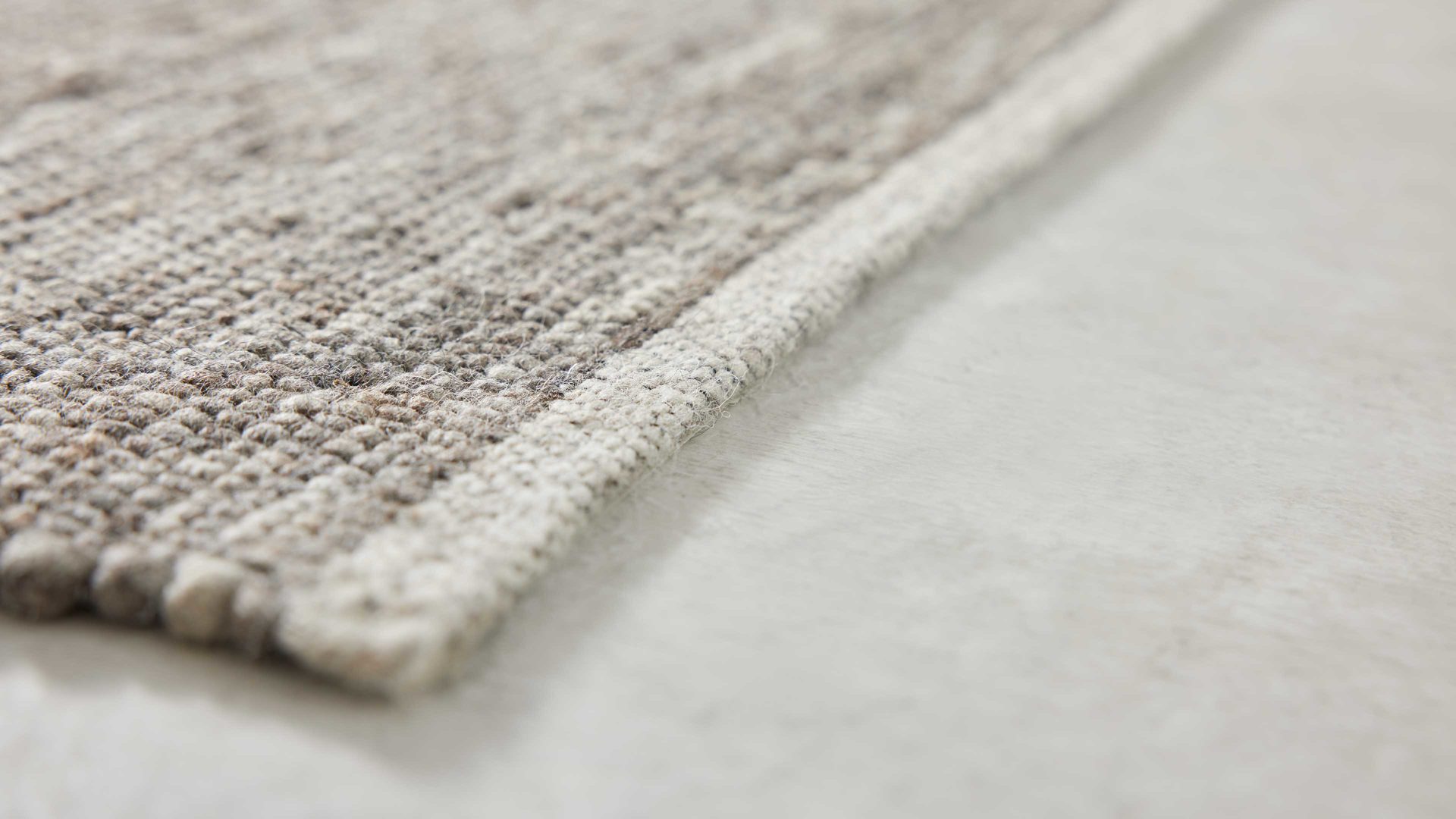 Handwebteppich Interliving aus Naturfaser in Hellbraun Interliving Teppich Serie B-8002 Grau & Haselnuss - ca. 200 x 240 cm