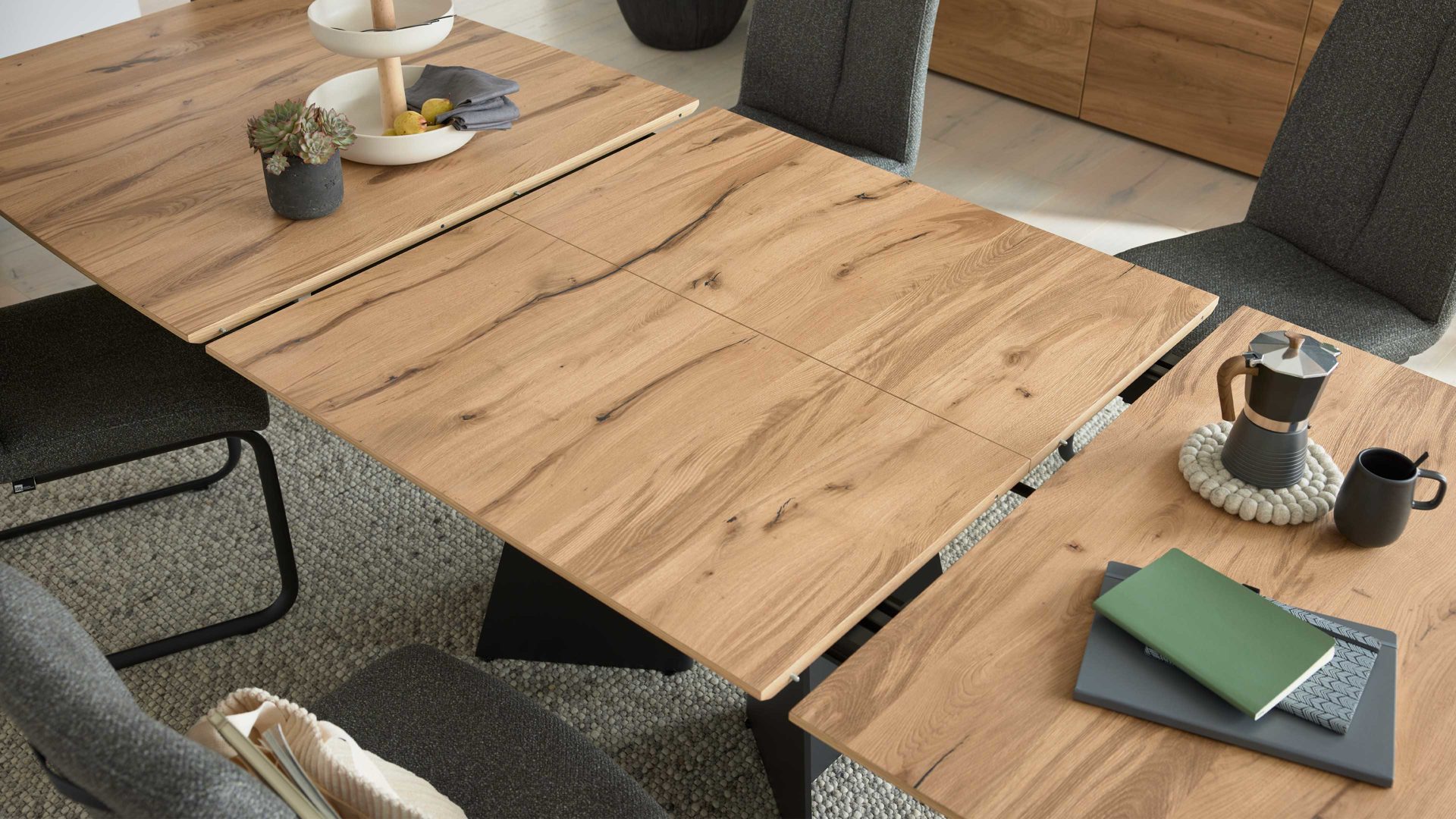 Mehrpreis Interliving aus Holz in Holzfarben Interliving Esszimmer Serie 5119 - Klappeinlage helle Eiche rustico - Breite ca. 100 cm