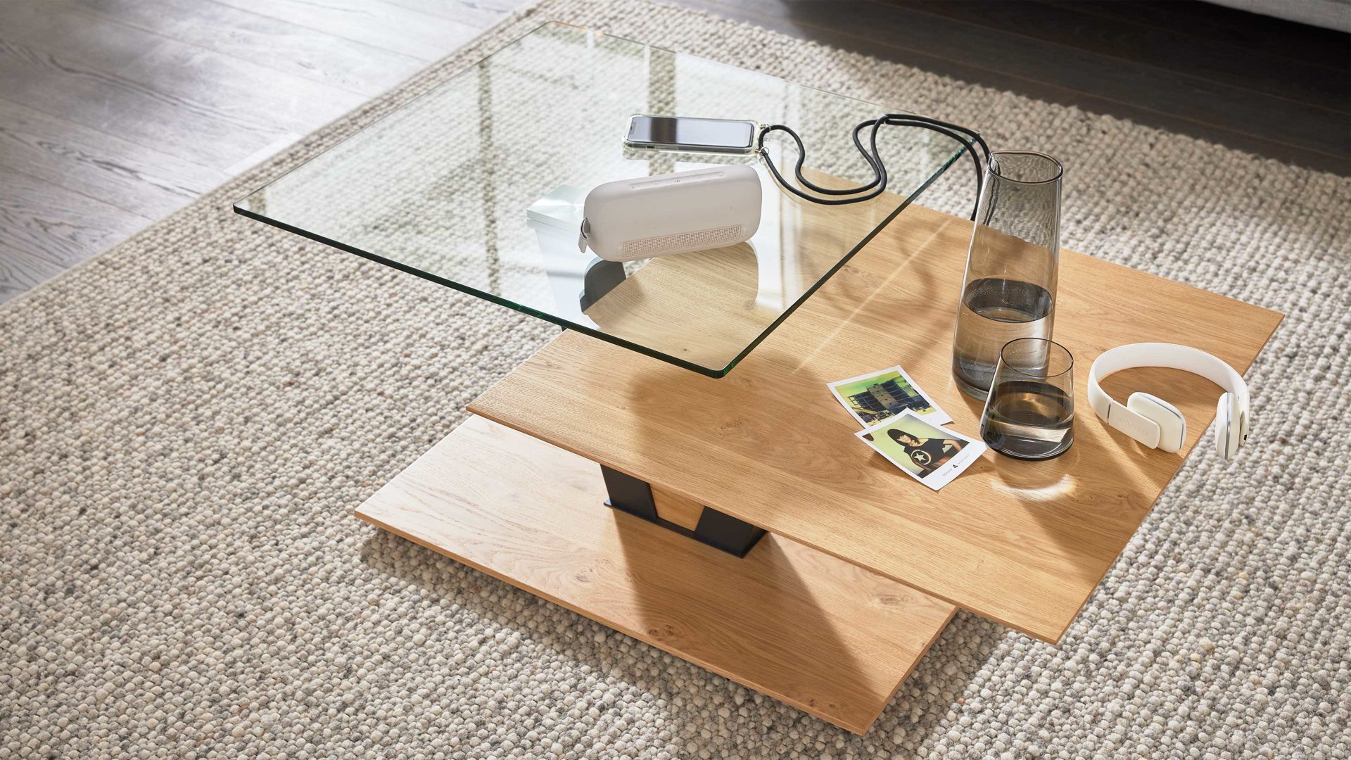 Couchtisch Interliving aus Holz in Holzfarben Interliving Couchtisch Serie 6224 - Couchtisch Klarglas & Wildeiche - ca. 118 x 65 cm