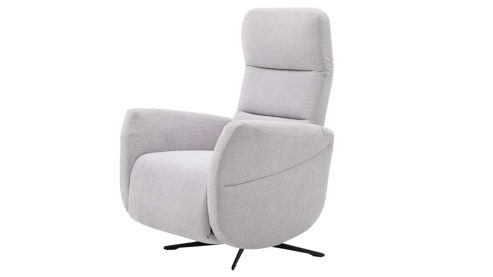 Relaxsessel Interliving aus Stoff in Hellgrau Interliving Sessel Serie 4530 silberfarbener Bezug Mara 9 & silberfarbener Sternfuß