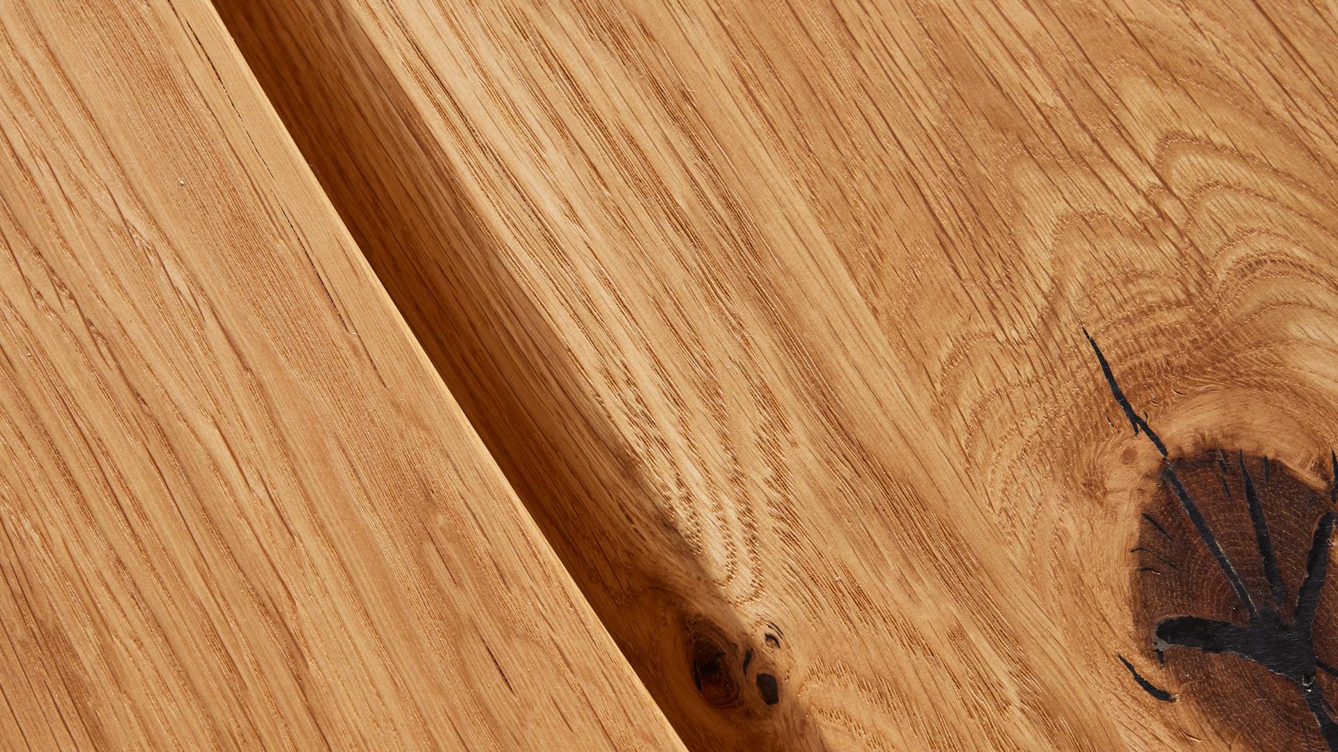 Esstisch Interliving aus Holz in Schwarz Interliving Esszimmer Serie 5118 – Esstisch Charakter-Eiche & mattschwarzes Eisen - ca. 180 x 100 cm