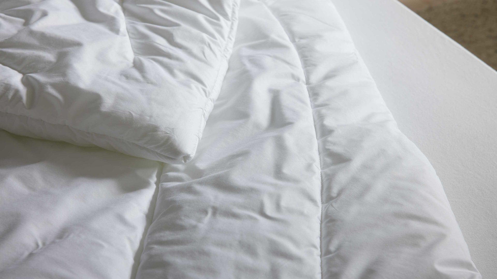 Faserdecke Interliving aus Stoff in Weiß Interliving Bettdecke Serie 9202 - Faserdecke warm, ca. 980 g - ca. 135 x 200 cm