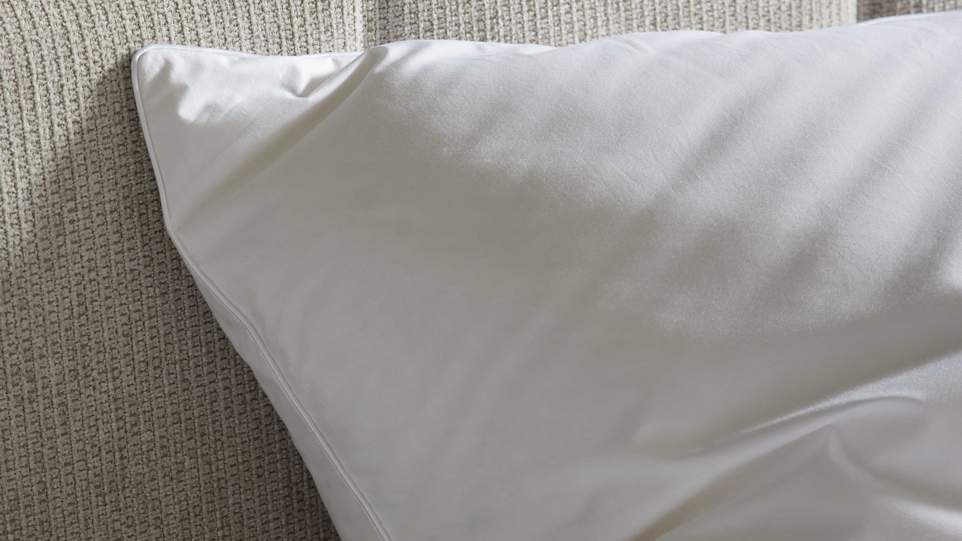 Kopfkissen Interliving aus Stoff in Weiß Interliving Kopfkissen Serie 9204 - Daunenkissen 70 % Federn & 30 % Daunen, ca. 1.100 g - ca. 80 x 80 cm