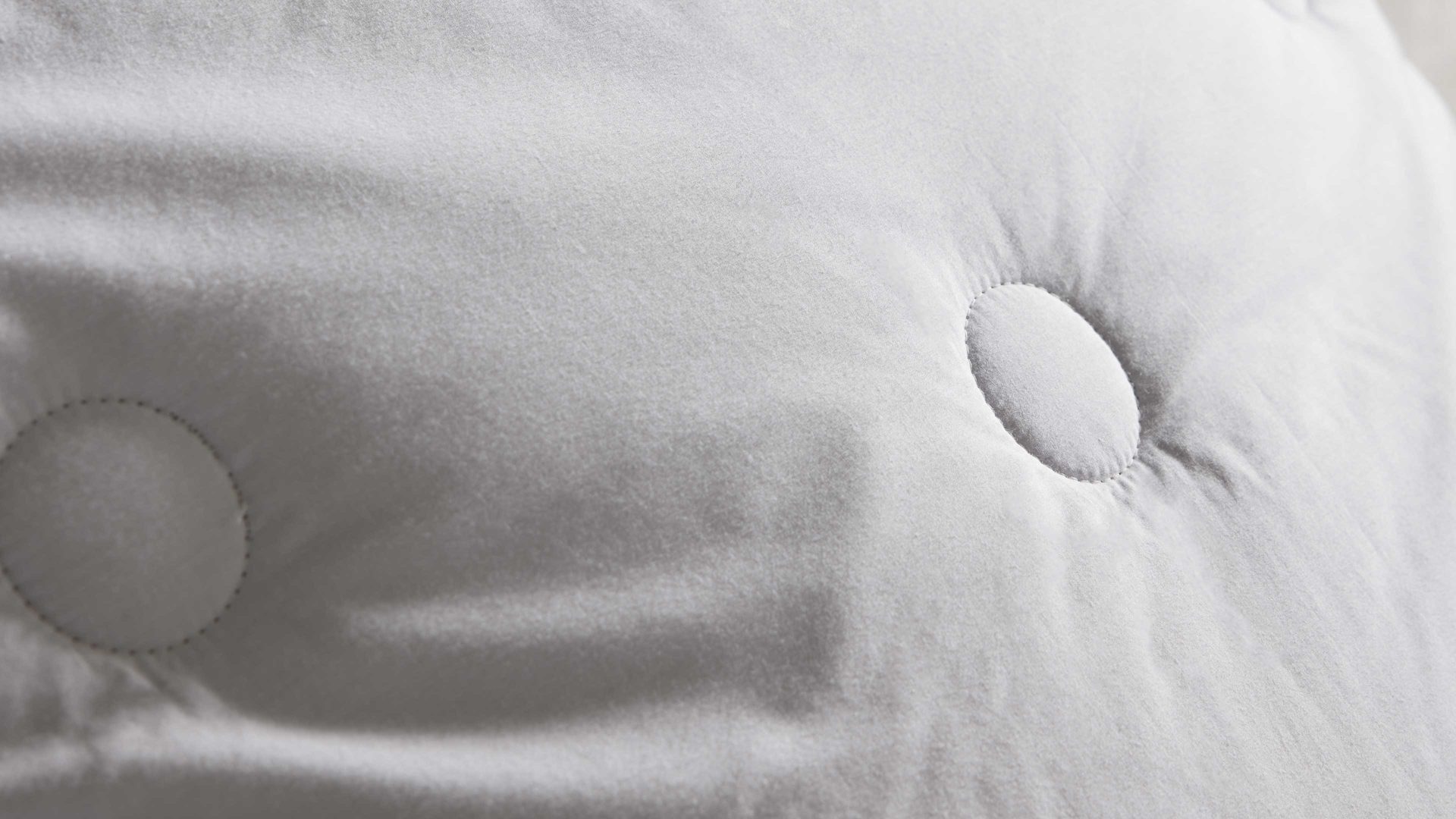 Kopfkissen Interliving aus Naturfaser in Weiß Interliving Kopfkissen Serie 9206 Kamelhaarflaum & Federn, ca. 600 g - ca. 40 x 80 cm