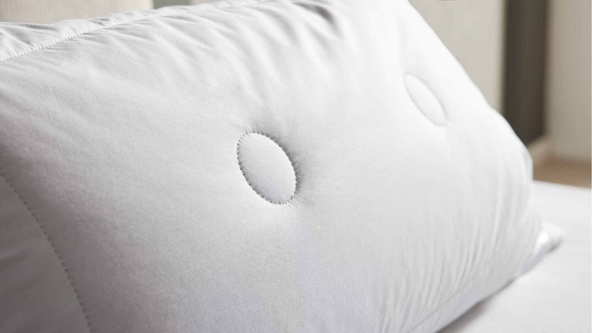 Kopfkissen Interliving aus Naturfaser in Weiß Interliving Kopfkissen Serie 9206 Kamelhaarflaum & Federn, ca. 600 g - ca. 40 x 80 cm