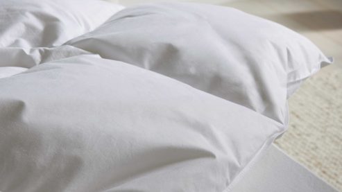 Betten-Set Interliving aus Stoff in Weiß Interliving Betten-Set Serie 9211 Daunen, zweiteilig - ca. 135 x 200 cm