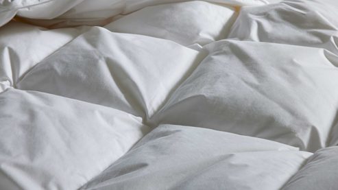 Betten-Set Interliving aus Stoff in Weiß Interliving Betten-Set Serie 9211 Daunen, zweiteilig - ca. 135 x 200 cm