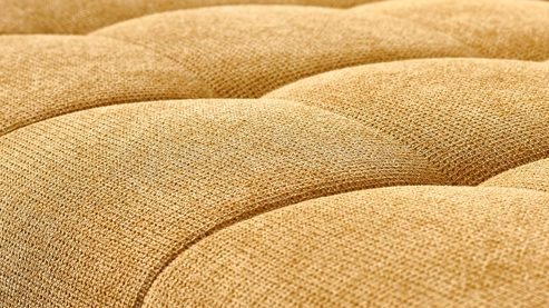 Ecksofa KAWOO aus Stoff in Gelb KAWOO Serie 7587 - Ecksofa mit Kopfpolsterverstellung gelbgoldene Chenille XBO 05 & schwarze Metallfüße - Stellfläche ca. 207 x 301 cm