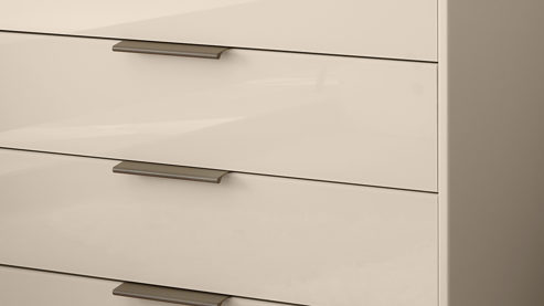 Schubladenkommode PARTNERRING COLLECTION aus Holz in Beige PARTNERRING COLLECTION Schlafzimmerprogramm Verona - Schubladenkommode Champagner & Eiche - fünf Schubladen, Breite ca. 80 cm