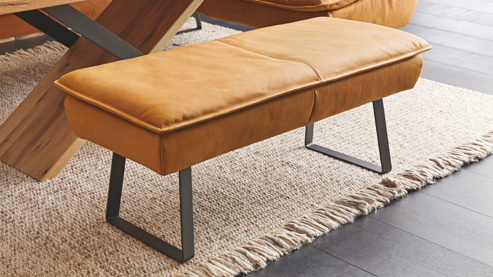 Polsterbank Koinor aus Leder in Gelb KOINOR Polsterbank Alino sonnengelber Lederbezug India & Metallkufen - Länge ca. 130 cm