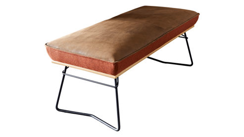 Polsterhocker Koinor aus Leder in Braun KOINOR Dining System - Hockerbank muskatfarbenes Leder India & cognacfarbener Loden 39 - Länge ca. 130 cm