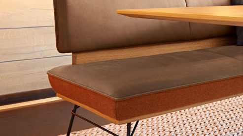 Eckbank Koinor aus Leder in Braun KOINOR Dining System - Eckbank muskatfarbenes Leder India & cognacfarbener Loden 39 - Stellfläche ca. 162 x 217 cm