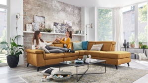 Ecksofa Steinpol polsteria aus Leder in Gelb Polsterprogramm Relaxa 6.0 Plus PSG XC - Ecksofa senffarbener LongLife-Leder Punch - Stellfläche ca. 270 x 239 cm