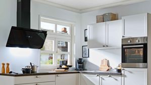 Einbauküche Express küchen aus Holz in Creme EXPRESS KÜCHEN Einbauküche Home mit Einbaugeräten Magnolia - Stellfläche ca. 215 x 245 cm