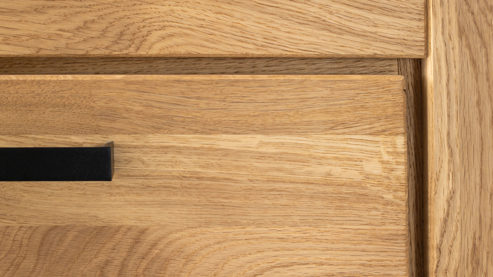 Vitrine Mca direkt aus Holz in Holzfarben Wohnprogramm Silias - Kombi-Highboard Wildeiche - zwei Schubladen, eine Glasrahmentür, drei Fächer, Höhe ca. 140 cm