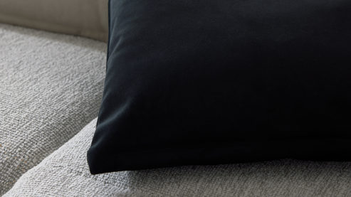 Kissenbezug /-hülle Interliving aus Stoff in Schwarz Interliving Kissenhülle Serie 9120 schwarzer Samt - ca. 45 x 45 cm