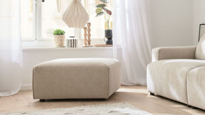 Polsterhocker Roomio® aus Stoff in Weiß Roomio® No. 4100 - XXL-Polsterhocker champagnerfarbener Bezug Cosmopolitan - ca. 80 x 80 cm