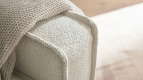 Ecksofa Roomio® aus Stoff in Weiß Roomio® No. 4102 - Ecksofa weißer Stoffbezug Loop & Metallfüße 908 MF - Stellfläche ca. 190 x 272 cm