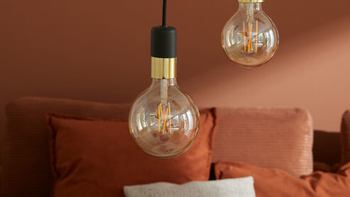 Pendelleuchte Roomio® aus Metall in Schwarz Roomio® Hängeleuchte No. 9801 schwarzes & messingfarbenes Metall - Durchmesser ca. 5 cm