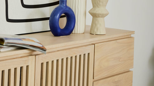 Sideboard Roomio® aus Holz in Holzfarben Roomio No. 2000 - Sideboard mit Beleuchtung weiß gewaschene Esche - zwei Türen, drei Schubladen, Länge ca. 135 cm