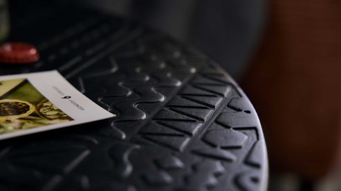 Couchtisch-Set Roomio® aus Holz in Schwarz Roomio No. 2001 - Couchtisch-Set schwarzes Mangoholz & schwarzes Metall - zweiteilig