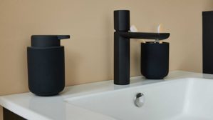 Mischbatterie Interliving aus Metall in Schwarz Interliving Bad Serie 3702 - Armatur 7771 mattes Schwarz