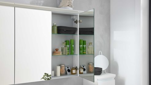 Badmöbel-Set Interliving aus Holz in Weiß Interliving Bad Serie 3702 - Badmöbel-Set 7793 Edelweiß - dreiteilig