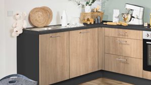 Einbauküche Pino aus Holz in Holzfarben pino Einbauküche inklusive Einbaugeräte Eiche Aviva & Grafit - Stellfläche ca. 275 x 205