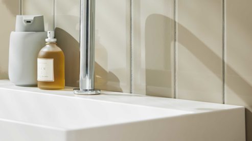 Waschtisch-Set / Waschbecken-Set Interliving aus Holz in Holzfarben Interliving Bad Serie 3725 – Konsolen-Set Eiche Sierra - Länge ca. 140 cm