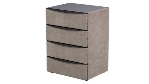 Nachtkommode Interliving aus Holz in Grau Interliving Boxspringbett Serie 1401 – Nachtkommode silberfarbener Stoffbezug Rob 533006 – vier Schubladen
