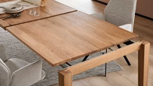Auszugtisch Interliving aus Holz in Holzfarben Interliving Esszimmer Serie 5102 – Auszugtisch V923 Charakter-Eiche - ca. 220 - 320 x 100 cm