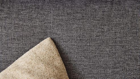 Schlafsofa Interliving aus Stoff in Anthrazit Interliving Schlafsofa Serie 4700 - Schlafsofa 160LÄ anthrazitfarbener Bezug Balu & Aluminiumfüße - Breite ca. 228 cm