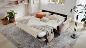 Schlafsofa Interliving aus Stoff in Rosa Interliving Schlafsofa Serie 4700 - Schlafsofa sienafarbener Webstoff Loft & schwarze Aluminiumfüße - Breite ca. 228 cm