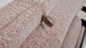 Schlafsofa Interliving aus Stoff in Rosa Interliving Schlafsofa Serie 4700 - Schlafsofa 140LÄ sienafarbener Webstoff Loft & schwarze Aluminiumfüße - Breite ca. 208 cm