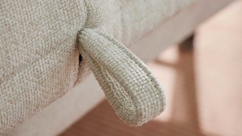 Schlafsofa Interliving aus Stoff in Weiß Interliving Schlafsofa Serie 4700 - Schlafsofa naturweißes Flachgewebe Cyber & schwarze Aluminiumfüße - Breite ca. 208 cm