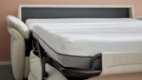 Schlafsofa Interliving aus Stoff in Weiß Interliving Schlafsofa Serie 4700 - Schlafsofa 160LÄ naturweißes Flachgewebe Cyber & schwarze Aluminiumfüße - Breite ca. 228 cm