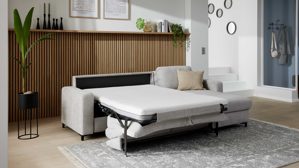 Ecksofa Interliving aus Stoff in Hellgrau Interliving Schlafsofa Serie 4700 - Ecksofa mit Schlaffunktion silberfarbener Bezug Toni & schwarze Metallfüße - Stellfläche ca. 270 x 190 cm