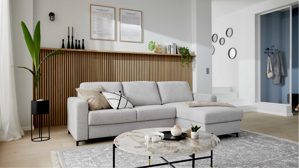 Ecksofa Interliving aus Stoff in Hellgrau Interliving Schlafsofa Serie 4700 - Ecksofa mit Schlaffunktion silberfarbener Bezug Toni & schwarze Metallfüße - Stellfläche ca. 270 x 190 cm