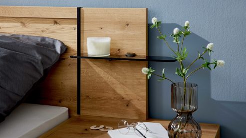 Paneel Interliving aus Holz in Holzfarben Interliving Schlafzimmer Serie 1034 – Paneel-Set Bianco Eiche & Rauchglas – zweiteilig