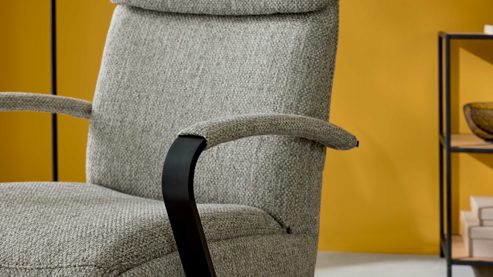 Relaxsessel Interliving aus Stoff in Hellgrau Interliving Sessel Serie 4565 silberfarbener Webstoff Jazz & schwarzer Sternfuß