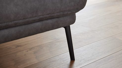 Zweisitzer Interliving aus Stoff in Dunkelgrau Interliving Sofa Serie 4460 - Zweisitzer grauer Bezug Clint & schwarze Metallfüße - Länge ca. 232 cm